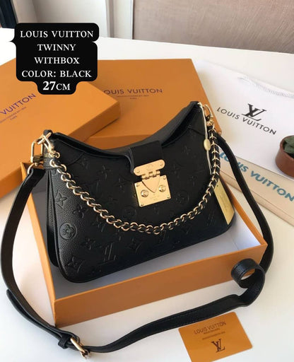 LV
ᴛᴡɪɴɴʏ sʜᴏᴜʟᴅᴇʀ ʙᴀɢ 

ᴡɪᴛʜʙᴏx
🎁🎁🎁

ʟᴇᴀᴛʜᴇʀ
sɪᴢᴇ:𝟐𝟕ᴄᴍ
115 dhs🌺

Zain56
♥️♥️♥️