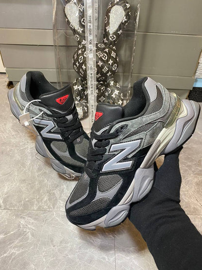 New Balance 9060
Pink 36-41
Other color 36-45
On Discount Now 🤩
210 dhs🇦🇪🇦🇪

Zain242
♥️♥️♥️