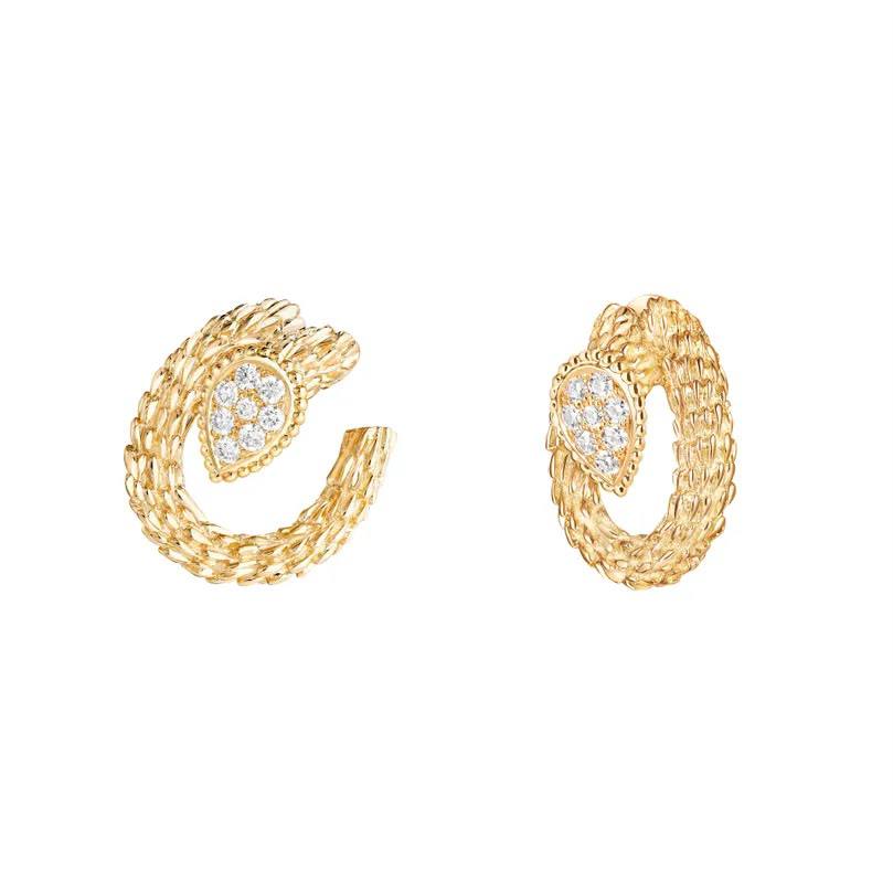 BOUCHERON 
Earring 🐦‍🔥
Master quality 💯
With normal boxes 📦 
60 dhs🇦🇪🇦🇪

With master box 🗃️ 
145 dhs🇦🇪🇦🇪


Zain216
♥️♥️♥️