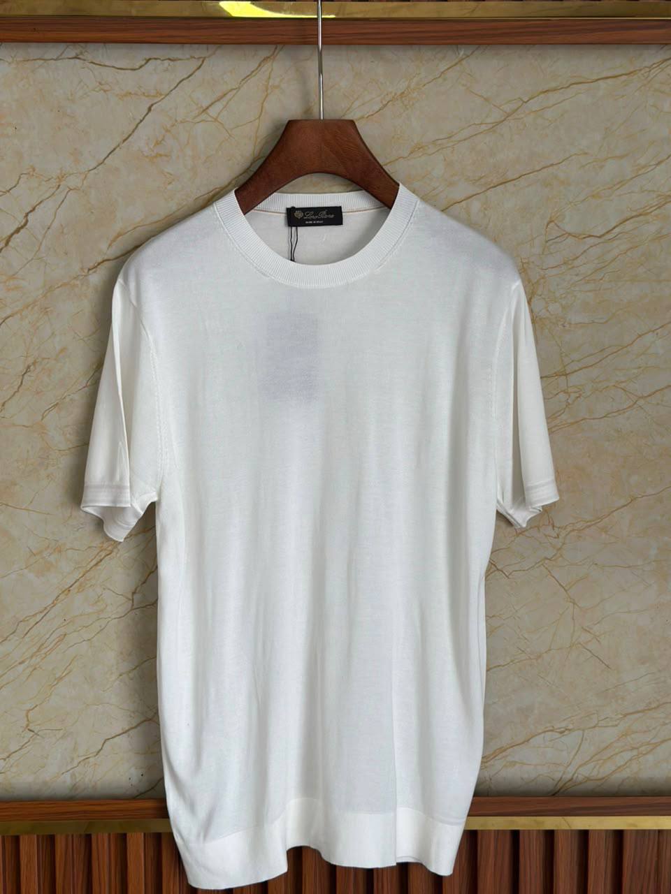 LORO PIANA
Men’s Tshirt
Master Quality 
SMLXLXXL 
320 dhs🇦🇪🇦🇪

Zain276
♥️♥️♥️