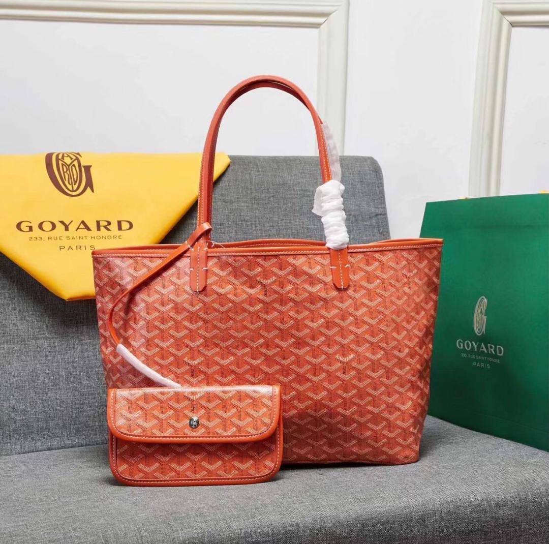 Goyard
75 dhs✅small
80 dhs✅42cm

Zain26
♥️♥️♥️