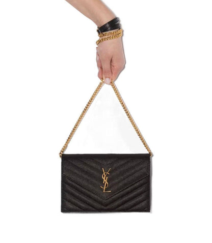 YSL

85 dhs🇦🇪

SIZE：18cm

With the box
🎁🎁🎁

Zain35
♥️♥️♥️