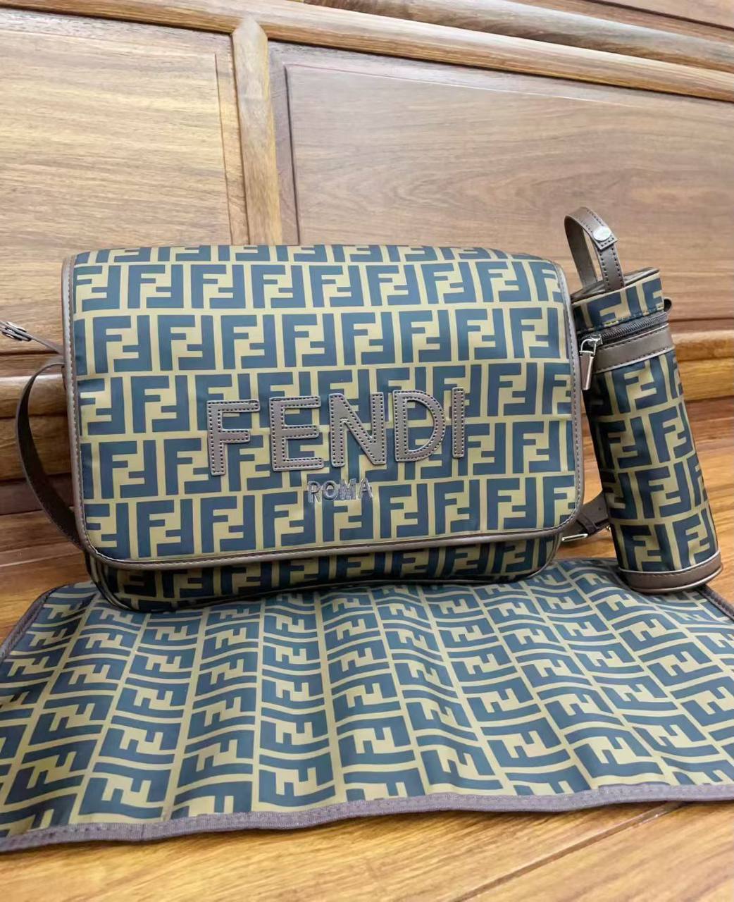 Mother & babg bag
Master quality 

230 dhs 

Zain151
♥️♥️♥️