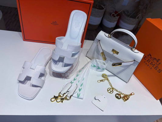 Hermes Set
170 dhs✅

Zain50
Zain82
♥️♥️♥️