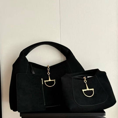 Gucci
Master
Small 270 dhs🪙🌨️
Big 320 dhs🪙🌨️

Zain153
♥️♥️♥️