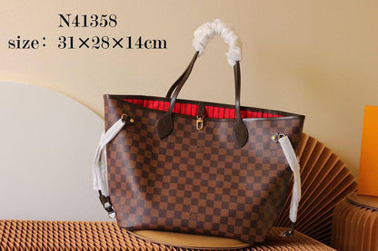 LV
Master
Improve quality 🥰 
medium size 🥰
320 dhs❣️

Zain228
♥️♥️♥️