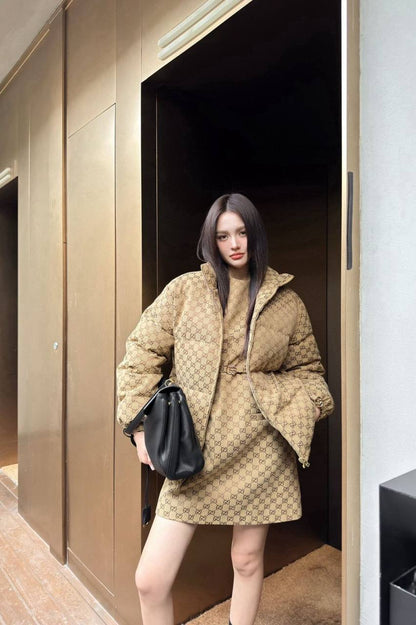 *New collections    
330 dhs🪙🌺
*good  quality  ♥️♥️
*Sizes:S M L xl* 
*AVAILABLE NOW*

Zain231
♥️♥️♥️