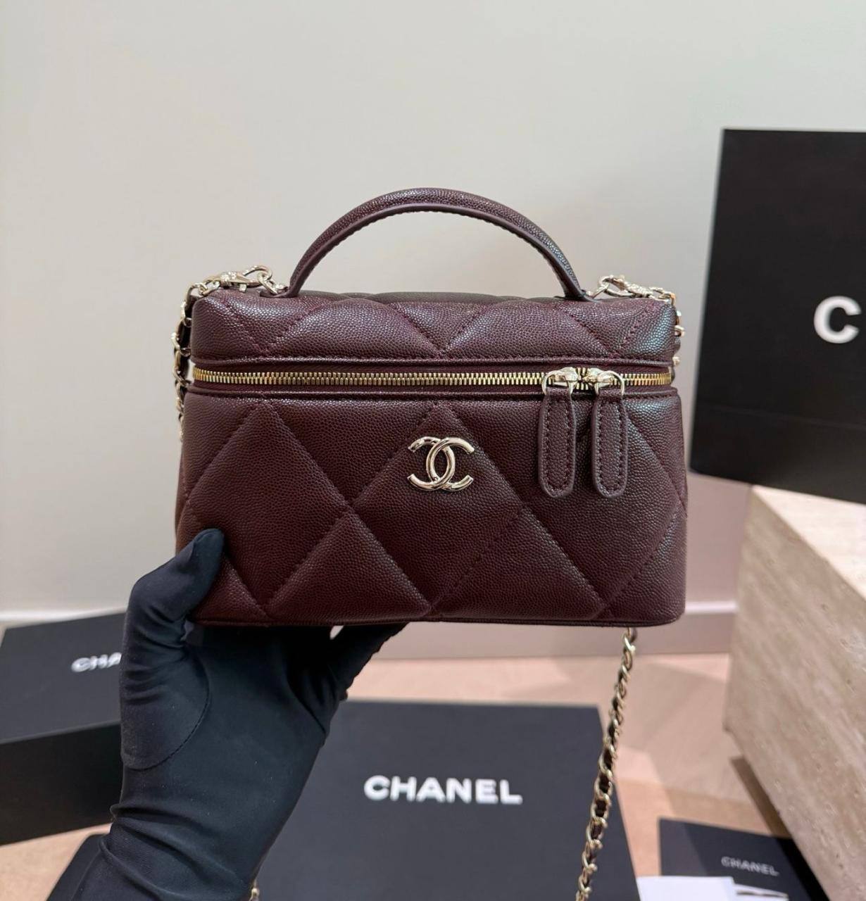Master 🌺🌺 Bags 
New Stock Came Today
For Price 👇 WhatsApp✅
0568585901 
0507557372
0552275751 Owner Zain 👌

Zain134
♥️♥️♥️