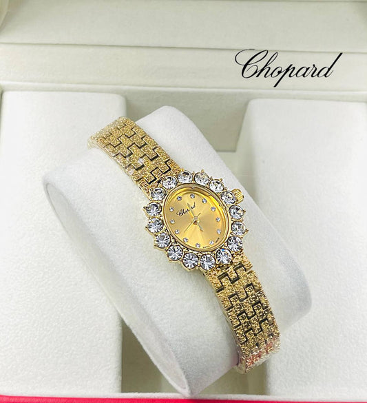 Chopard Ladies
55 dhs🪙🌺

Zain29
♥️♥️♥️