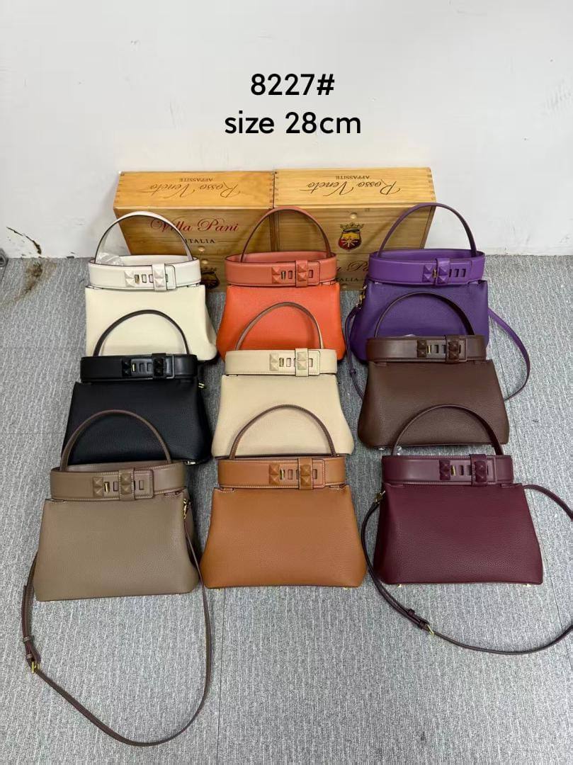 Hermes

105 dhs🇦🇪🇦🇪

high quality 

With box 

New come

Zain26
♥️♥️♥️