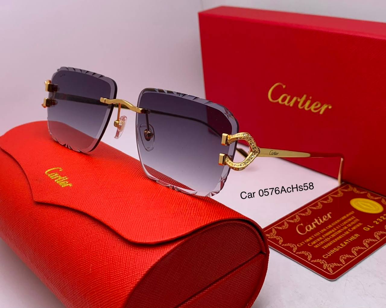 Ladies sunglasses 

super master quality 

160 dhs🇦🇪

Zain126
♥️♥️♥️