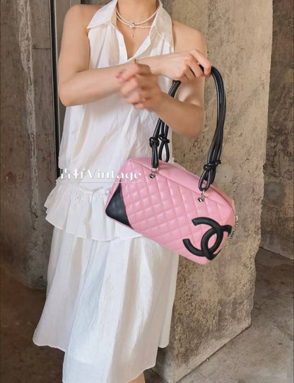 CHANEL 

COPY ONE 

NEW CAME 

130 dhs🪙🖤

Zain39
♥️♥️♥️