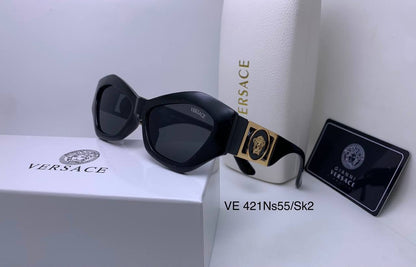 Versace
70 dhs🇦🇪🇦🇪

Zain126
♥️♥️♥️