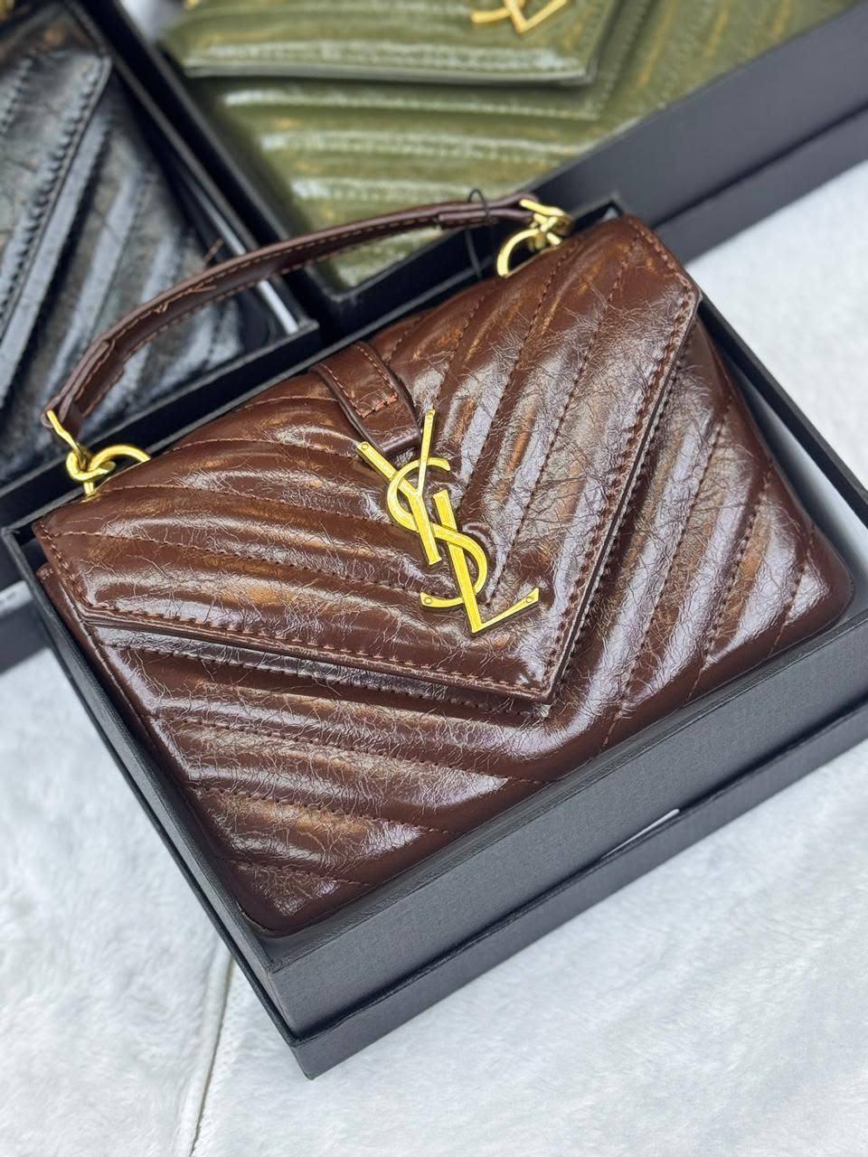 YSL 🆕

GOOD QUALITY 💫

2 MATERIALS ☘️

100 dhs🇦🇪🇦🇪

WITH BOX 📦

Zain28
♥️♥️♥️