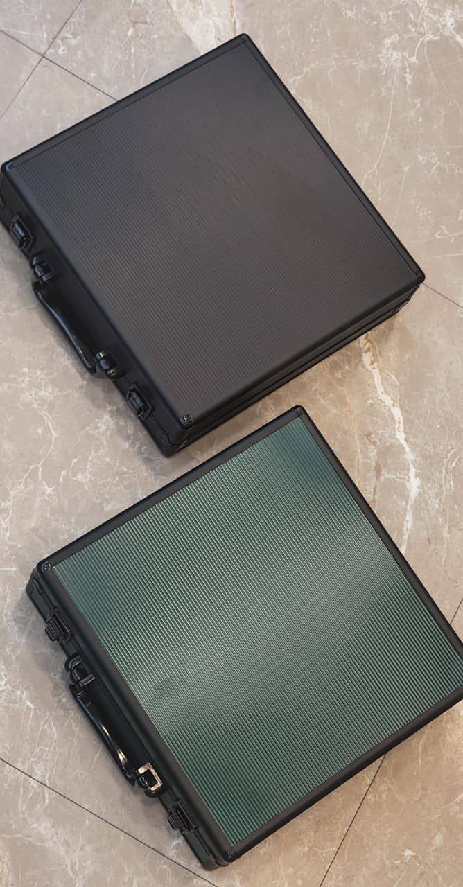 Watches  Box
good quality 
220 dhs🪙💕

Zain59
♥️♥️♥️