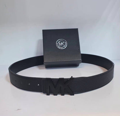 Mens belts 
with box
35 dhs💛

Zain232
♥️♥️♥️