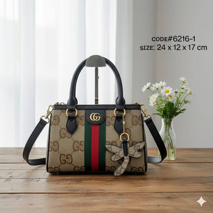 GUCCI ᴏᴘʜɪᴅɪᴀ ᴍɪɴɪ
ᴛᴏᴛᴇʙᴀɢ ɪɴ GG sᴜᴘʀᴇᴍᴇ
ᴄᴏᴀᴛᴇᴅ ᴄᴀɴᴠᴀs ᴍᴀᴛᴇʀɪᴀʟ
sɪɢɴᴀᴛᴜʀᴇ ɢʀᴇᴇɴ & ʀᴇᴅ ᴡᴇʙ sᴛʀɪᴘᴇ
ᴡɪᴛʜ ᴛᴡɪʟʟʏ 🎗️ ᴀɴᴅ ʟᴏɴɢ ʙᴇʟᴛ
3 ᴄᴏᴍᴘᴀʀᴛᴍᴇɴᴛ ɪɴsɪᴅᴇ
sɪᴢᴇ / 24 cm

70 dhs💓

Zain31
♥️♥️♥️