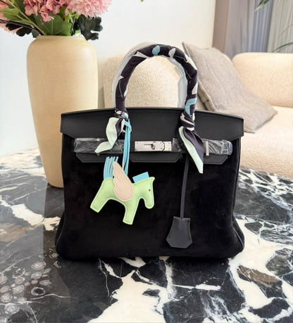 Bottega - Hermes
Master New
For Price 👇 WTSP Text Zain 0568585901

Zain192
♥️♥️♥️