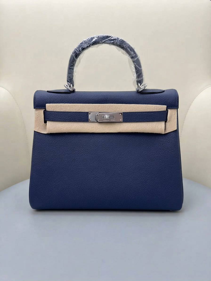 Hermes Kelly 

28CM

Super master quality 
Available ✨💕💕

With full packing 📦🎀

For Price 👇 WhatsApp✅
0568585901 
0507557372
0552275751 Owner Zain 👌

Zain252
♥️♥️♥️