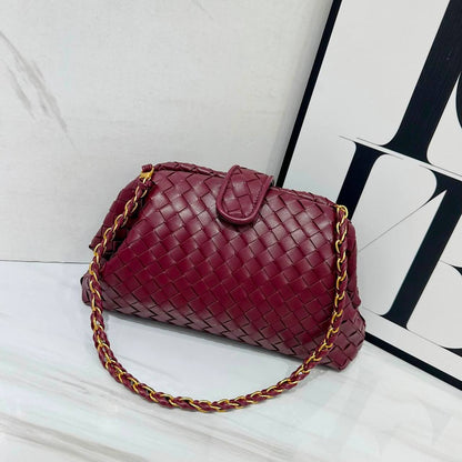BOTTEGA 
COPY ONE 
130 dhs💛

Zain295
♥️♥️♥️