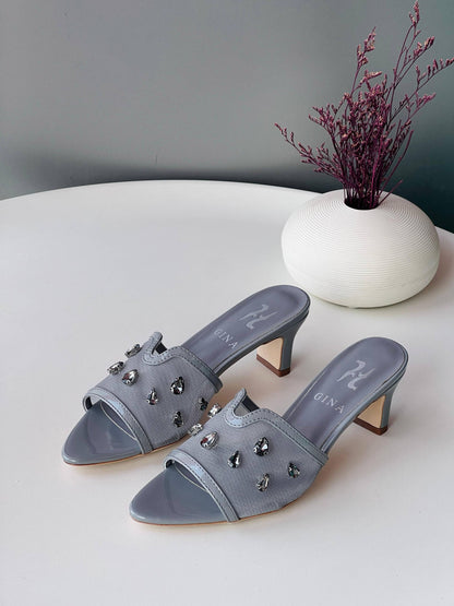 New Gina
36_41
Super high quality* 
450 dhs💚

Zain176
♥️♥️♥️