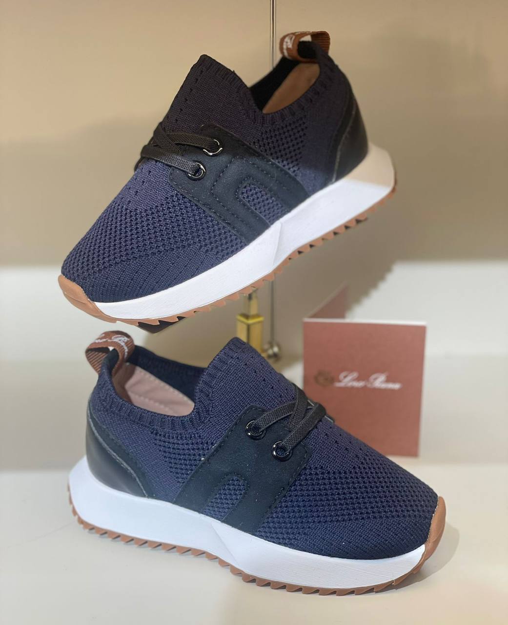 Loropiana shoes 👟
Size:26 to 35
290 dhs🌺
Super Master quality✅

Zain286
♥️♥️♥️