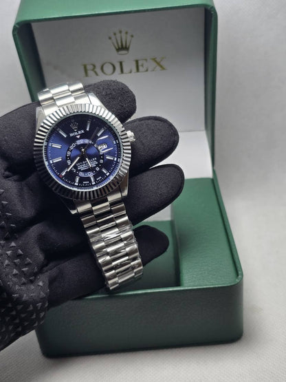 Rolex Men Sky dweller
*Fake - Automatic movement*
*Battery*
65 dhs✅

Zain29
♥️♥️♥️