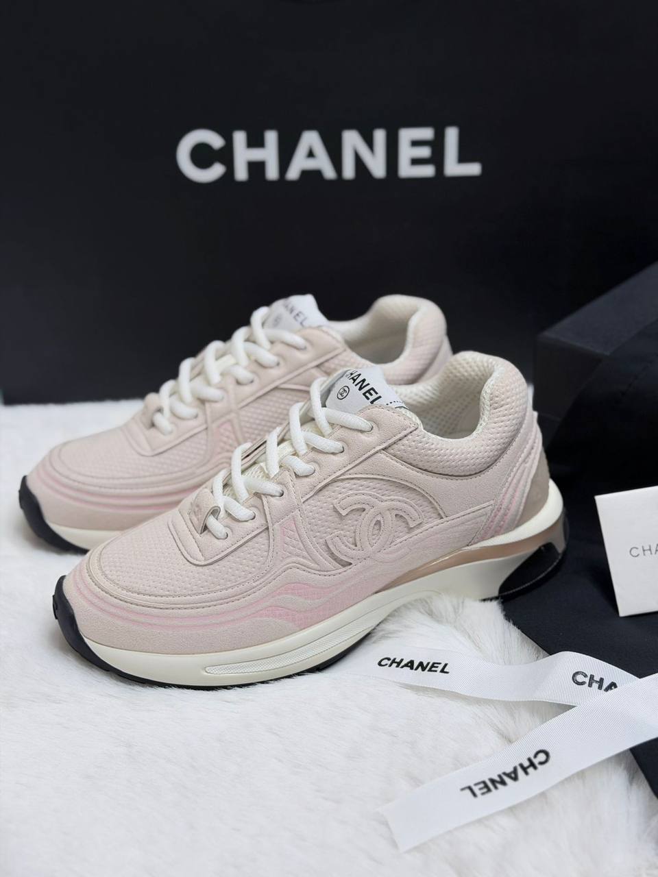 CHANEL
💎 _*VIP QUALITY +A*_ 💎
Size 37 To 41
490 dhs✅

Zain292
♥️♥️♥️