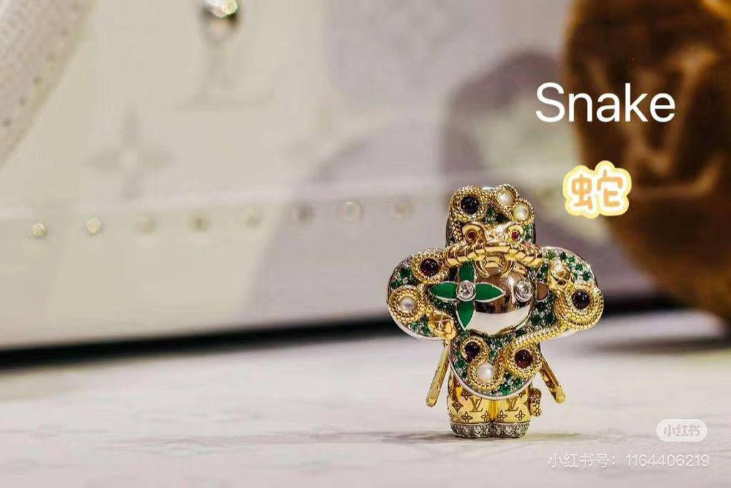 KEYCHAINS
45 dhs💓

Zain263
♥️♥️♥️