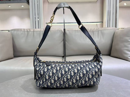 Dior
Master
310 dhs💓
#33cm💕💁‍♂️

Zain228
♥️♥️♥️