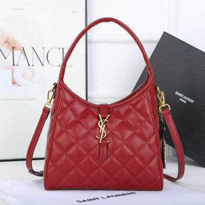 YSL

110 dhs✅

with box
🎁🎁🎁

Zain203
♥️♥️♥️