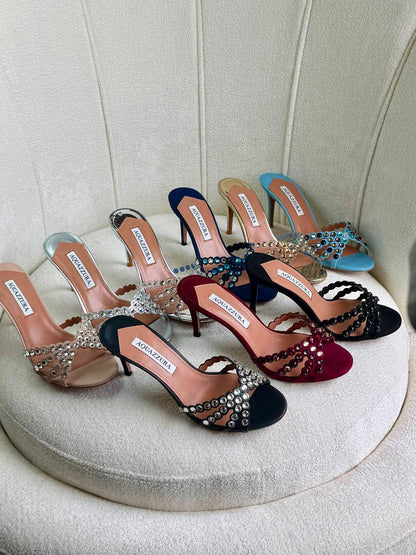 AQUAZZURA
Super *AAA* *+* Quality 💯 
With original packing🎁🎁
SIZE:36and41
Available now
450 dhs🇦🇪🇦🇪

Zain309
♥️♥️♥️