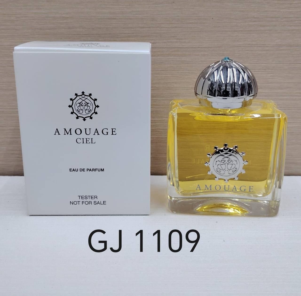Tester Perfumes
40 dhs🌺

Zain285
♥️♥️♥️