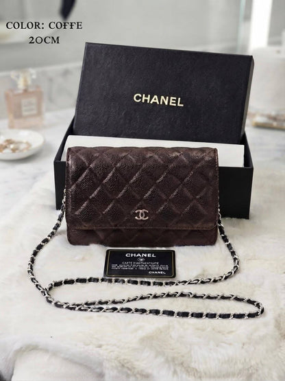 Chanel ᴄʟᴀssɪᴄ ᴡᴀʟʟᴇᴛ ᴏɴ ᴄʜᴀɪɴ
ɢᴏʟᴅʜᴀʀᴅᴡᴀʀᴇ ʟᴏɴɢ sʟɪɴɢ
ᴡɪᴛʜʙᴏx
ᴄᴀᴠɪᴀʀ ᴍᴀᴛᴇʀɪᴀʟ
sɪᴢᴇ:20ᴄᴍ
100 dhs🇦🇪🇦🇪

Zain56
♥️♥️♥️