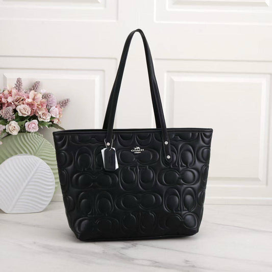 COACH 
95 dhs👑
Good Quality

Zain90
♥️♥️♥️