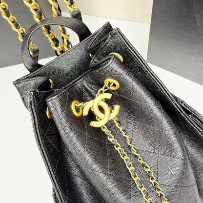 CHANEL BACKPACK 
COPY ONE NEW CAME 
180 dhs🪙🌨️

Zain39
♥️♥️♥️