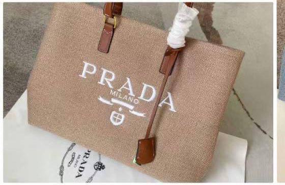 Prada
Chloe

110 dhs 
With box

Zain143

♥️♥️♥️