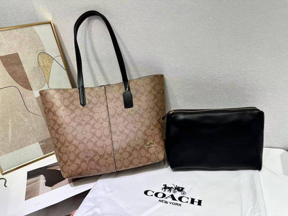 Coach
Size:45cm
95 dhs🪙🌨️

Zain09
♥️♥️♥️