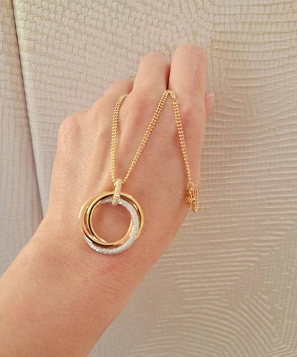 Cartier ❤️‍🔥*
Necklace 🦋
Master quality 💯
With normal boxes 🗃️ 
55 dhs✅
With master box 📦 
90 dhs✅

Zain216
♥️♥️♥️