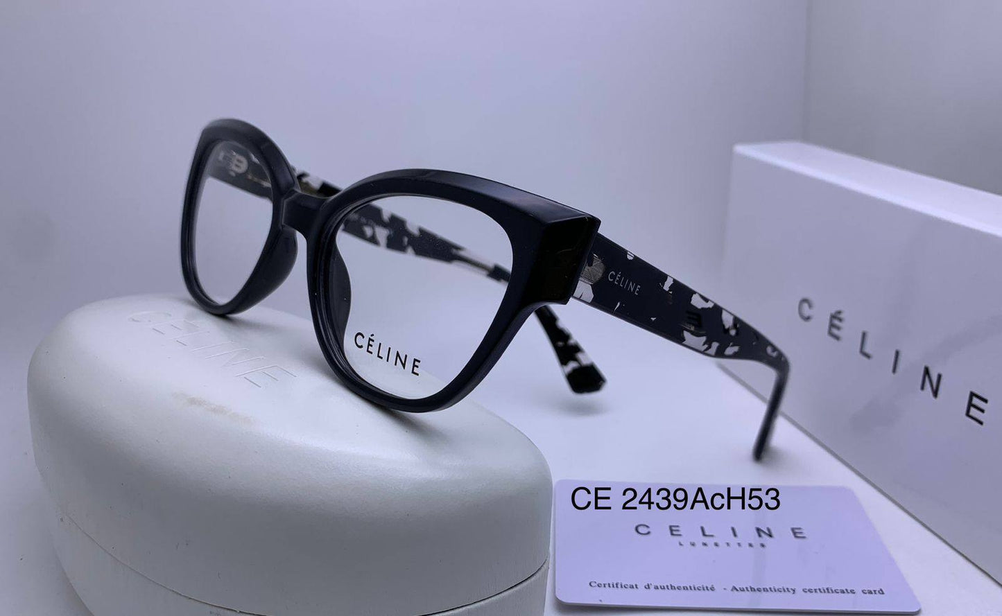 Celine
fream master 
quality 
130 dhs🌺

Zain126
♥️♥️♥️