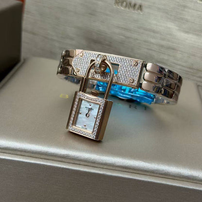 Bvlgari 
Master
445 dhs✅

with box paper bag
🎁🎁🎁

Zain85
♥️♥️♥️