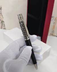Cartier Pen
Master
90 dhs✅

Zain182
♥️♥️♥️