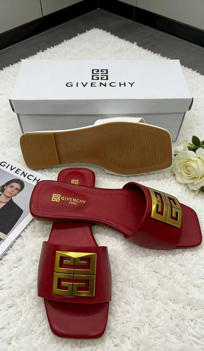 Slippers
60 dhs🇦🇪

Zain22
♥️♥️♥️