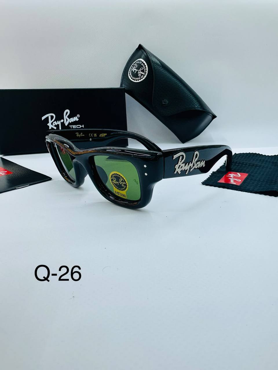 Sunglasses 🕶️*
New stock 💥
good quality 💯
Copy one 1️⃣ 
With master box 🗃️ 
50 dhs💛

Zain216
♥️♥️♥️
