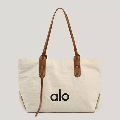 🌟 Alo Tote
1️⃣ First quality 
Size : 48 * 32 cm
65 dhs🪙🌨️

Zain115
♥️♥️♥️