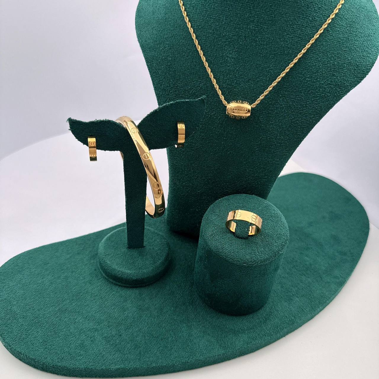 Full Set
45 dhs🪙🌨️

Zain37
♥️♥️♥️