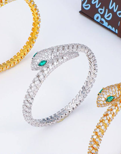 APM set
Bangle 
Ring 💍 
Master quality 🪅

*120* AED normal box 📦 
*140* AED master box 🗃️

Zain48
♥️♥️♥️