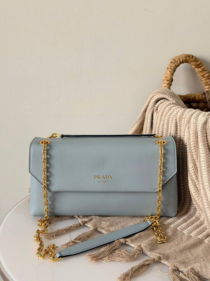 Prada 
Super master quality 
For Price 👇 WhatsApp✅
0568585901 
0507557372
0552275751 Owner Zain 👌

Zain315
♥️♥️♥️