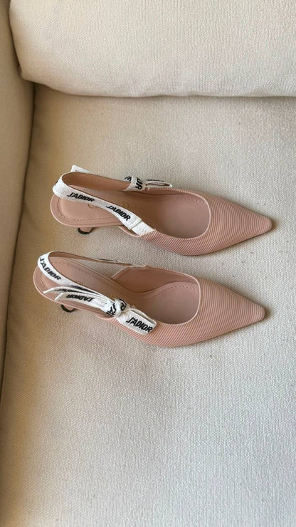 Dior
AA Quality
Size 36 to 41
450 dhs🇦🇪🇦🇪

Zain288
♥️♥️♥️