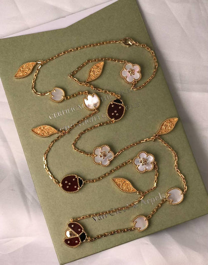 VCA Set⁠💚
Lucky Spring long necklace 15 motifs & 1  Motif earrings with Bracelet & Ring
↗️ *# Super Master Quality ®️*

*445 dhs✅* with *Normal* Box & Bag

Zain106
♥️♥️♥️